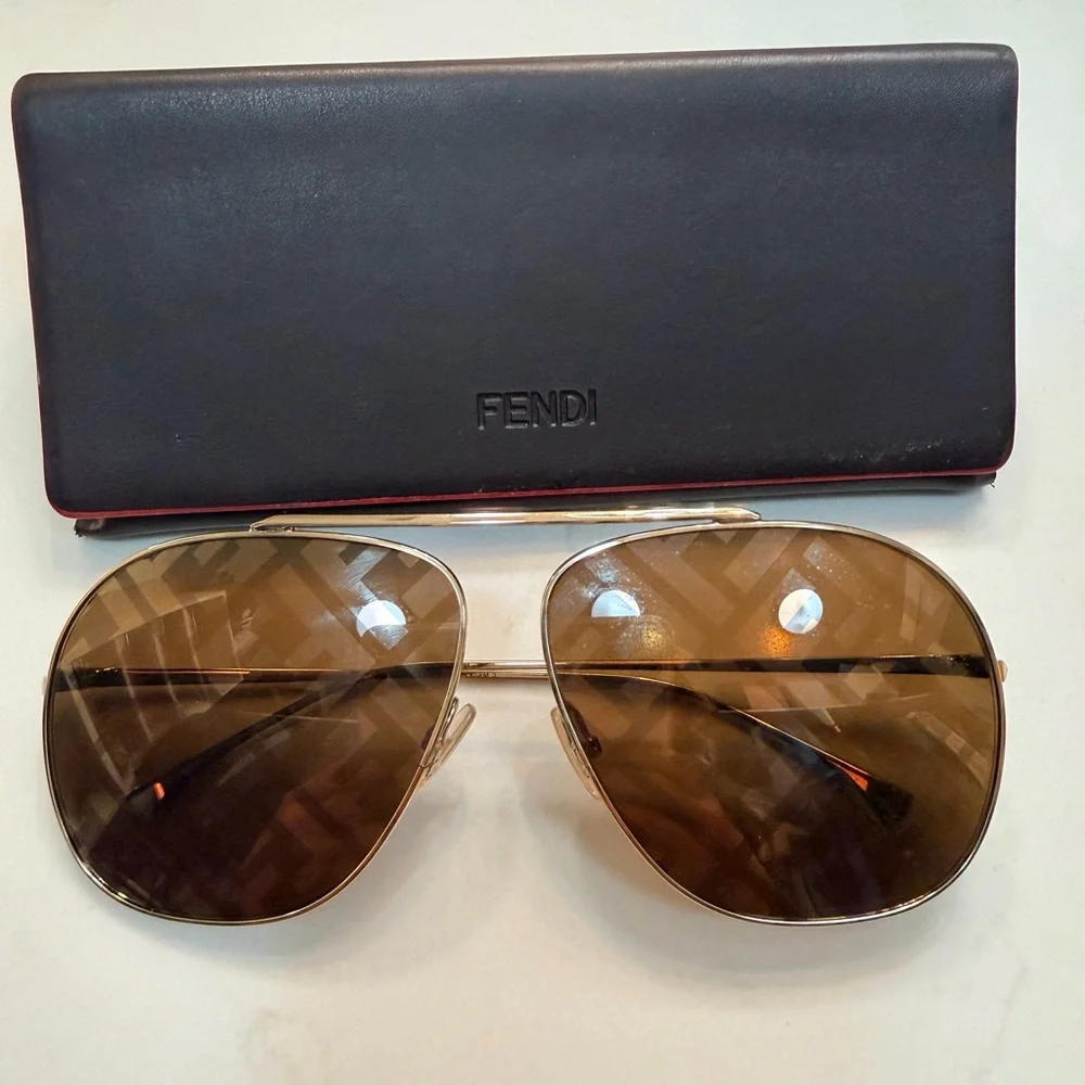 Fendi Gold Frame Sunglasses with Brown Lenses - Picture 1 of 5